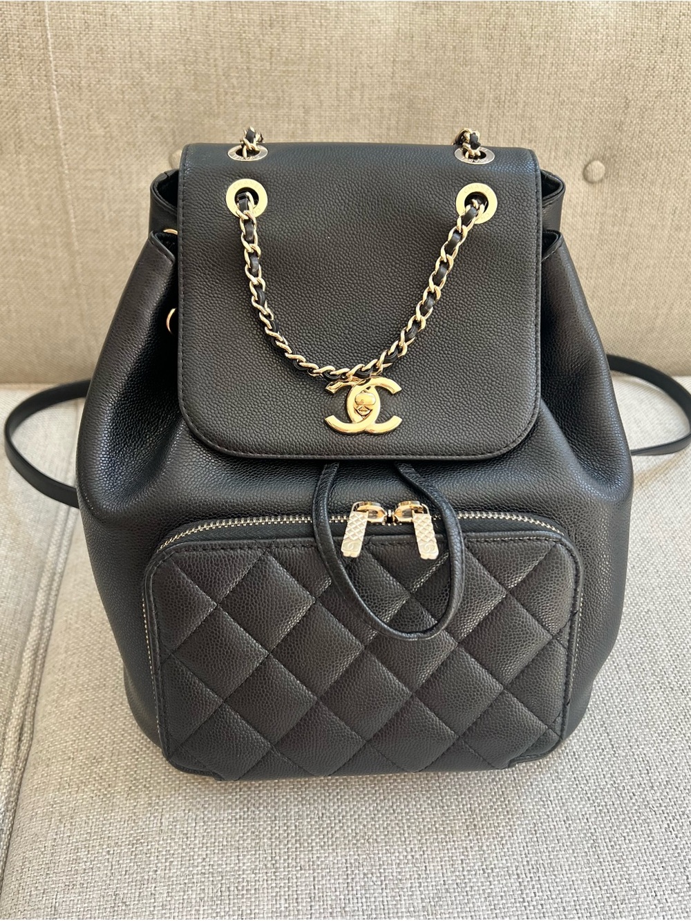 CHANEL Caviar Quilted Business Affinity Backpack Black with Receipt - Picture 2 of 16